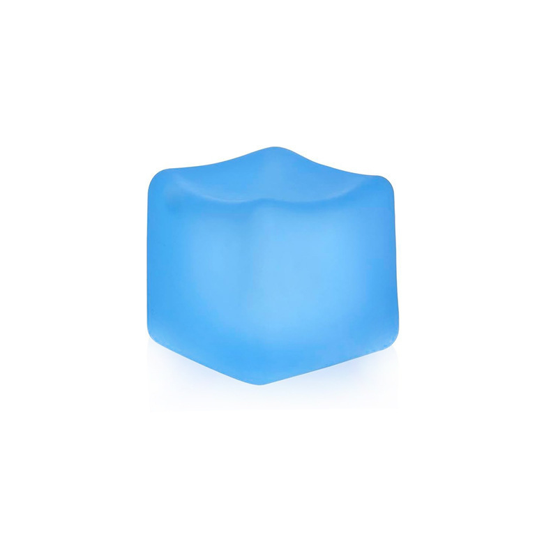 5.5 cm ice cube maltose squeeze toy-light blue