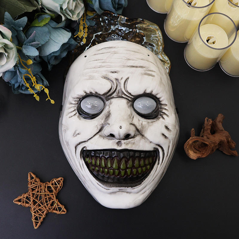 ฟันสีเขียว