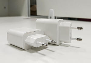 OEM ODM sipariş stok şimdi PD20W standart şarj Apple için Android için CE sertifikalı A + C çift bağlantı çok fonksiyonlu hızlı şarj - Product Image 5
