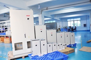 11kW Single-Phase Frequency Inverter with <strong>PID</strong> <strong>Function</strong> for DIY Projects 220V Dynamic Torque <strong>Control</strong> AC Drive VFD - Product Image 4