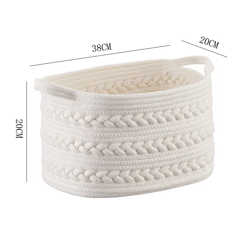 White cable knit - Small size 38*20*20
