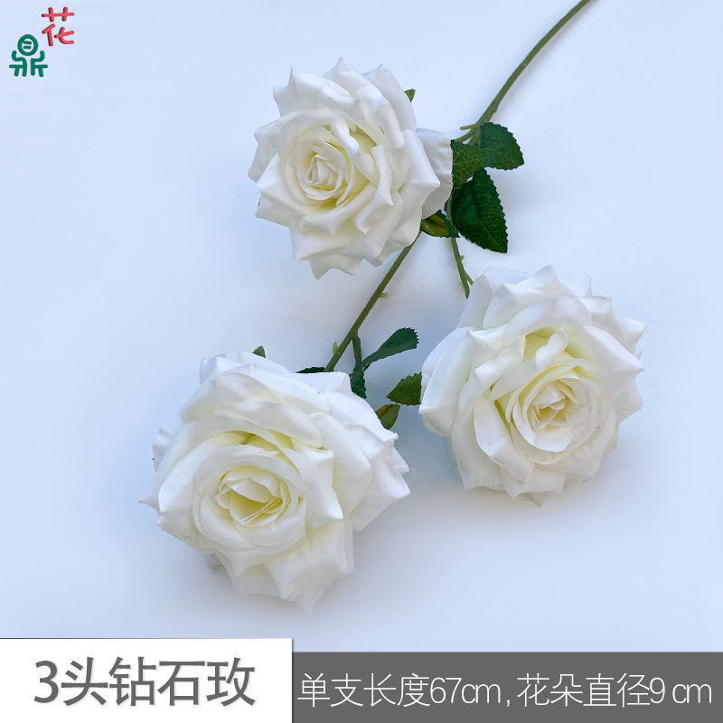Rose Diamant 3 têtes HYD Blanc laiteux
