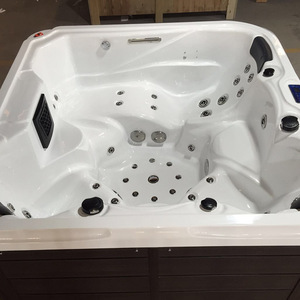 Material acrílico multicolor Piscina al aire libre Spa Bañeras de masaje Diseño moderno con sistema de control por computadora para villas - Product Image 5