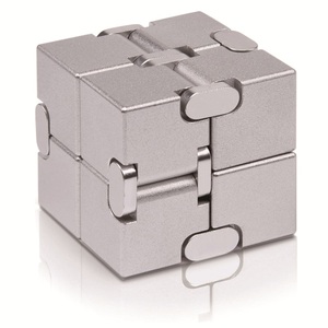 Sang trọng Infinity Cube thủ nhôm hợp kim <span class=keywords><strong>Fidget</strong></span> kim loại EDC Cube <span class=keywords><strong>Fidget</strong></span> Slider Neon cầu vồng bàn <span class=keywords><strong>Spinner</strong></span> Cube <span class=keywords><strong>Fidget</strong></span> Đồ chơi - Product Image 3