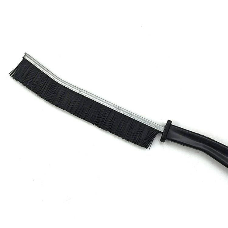 Plastic brush C1WN5