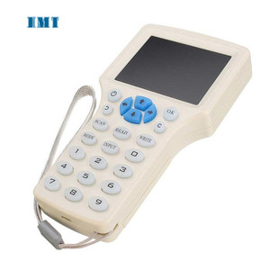 Scrittore lettore RFID duplicatore copiatrice di schede RFID 125KHz e 13.5MHZ portatile - Product Image 4