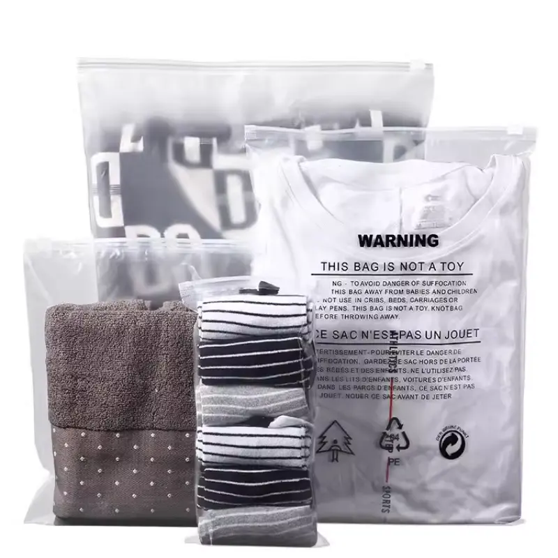 Embalagem Ziplock para roupas com logotipo personalizado, sacola com zíper fosco à prova de umidade, sacola plástica para armazenamento de roupas