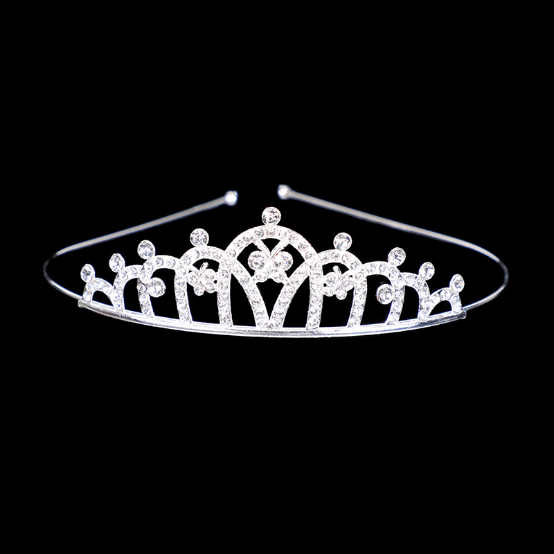 R03 crown model