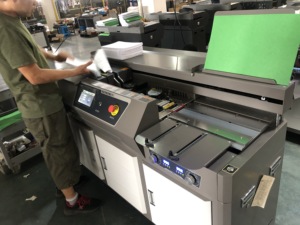 Интеллектуальная машина для переплета клея с преобразованием частоты А3. Патентная технология управления переменной частотой и переменной скоростью - Product Image 6
