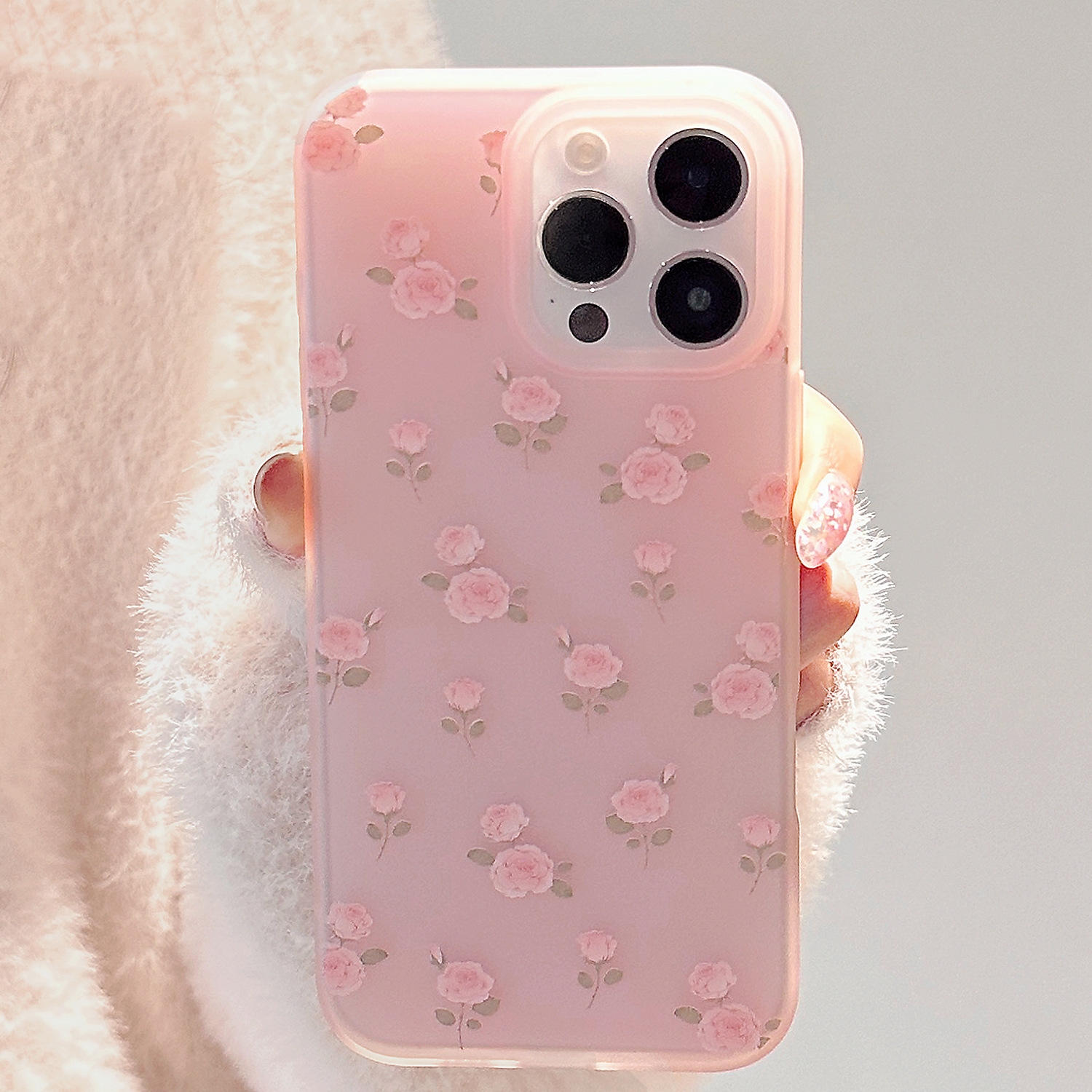 Translucent powder, powder painting small roses