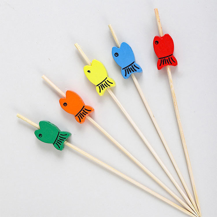 Poisson à queue rayée de couleurs assorties, 12cm, 100 pièces/sac