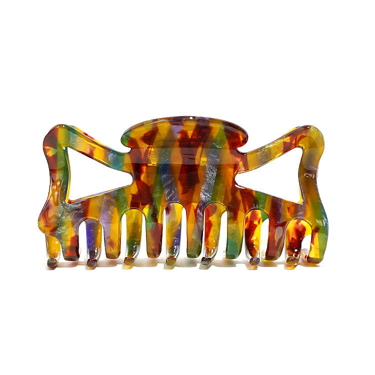 สีน้ำตาล