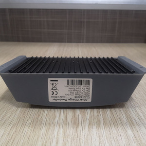 PWM自動パラメータ調整可能20Aソーラー充電コントローラデュアルUSBポート付き12V/24VデュアルUSBポート付き - Product Image 6