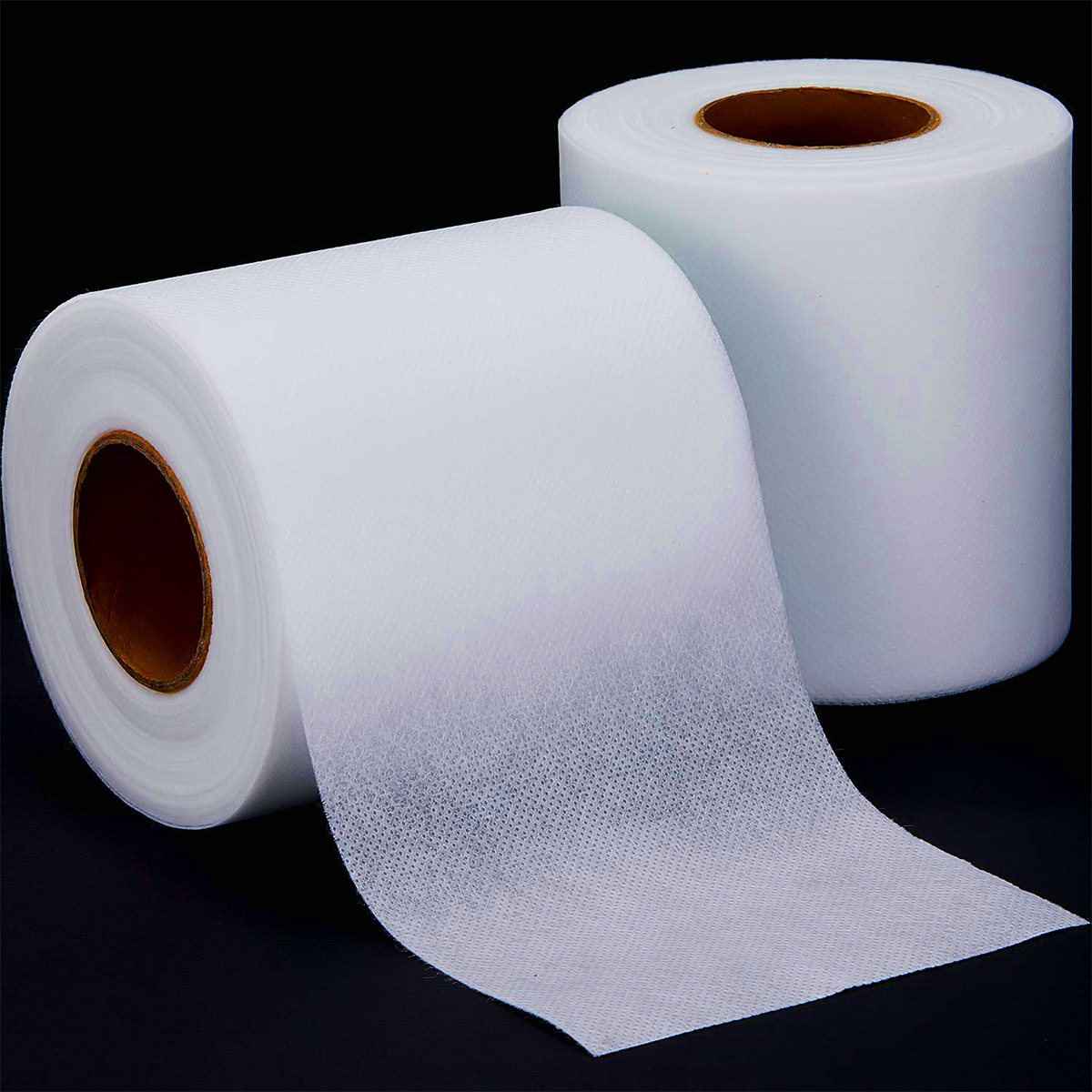 Basic white nonwoven fabric