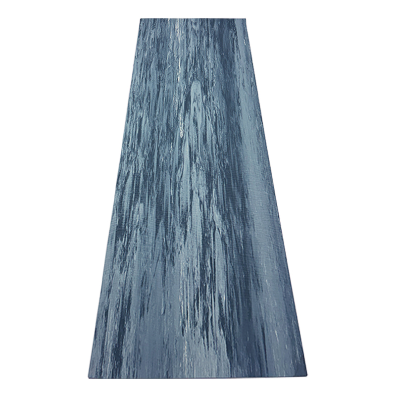 Tapis de yoga à surface texturée