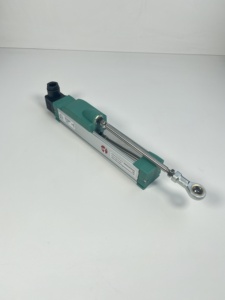 Hochpräziser linearer Weg sensor 50-1250mm ± 0,05% Linearität 4-20mA/0-10V Ausgang IP65 Linearer Weg sensor - Product Image 2
