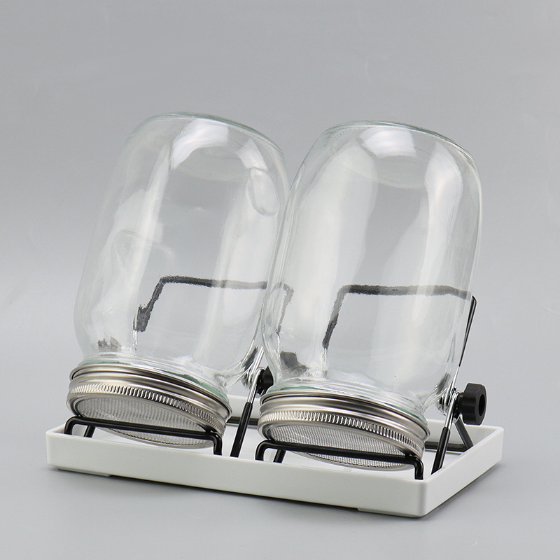 Conjunto transparente de 4 piezas.