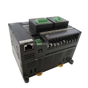 Suministro PLC, 24 VDC, 18x24 VDC, 12 x salidas PNP 0,3 A, 2 x entradas analógicas en stock