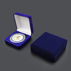 Çin toplu tek sikke ahşap bozuk para kutusu ambalaj standı sunum Metal meydan sikke kadife kutu koleksiyonu için - Product Image 5
