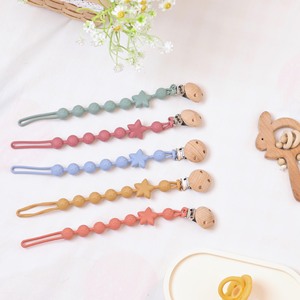 Custom Silicone Nipple Holder <strong>Chupeta</strong> Clips Pacifier Clip for Children Box Baby Teether Soother Pacifiers Clips - Product Image 1