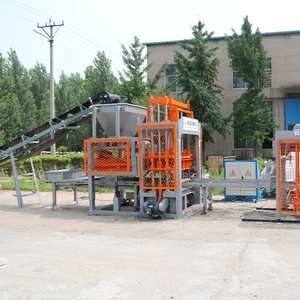 QT5-15 macchina per pavimentazioni in mattoni completamente automatica costruzione di cemento blocco cavo che fa la macchina linea di produzione - Product Image 2