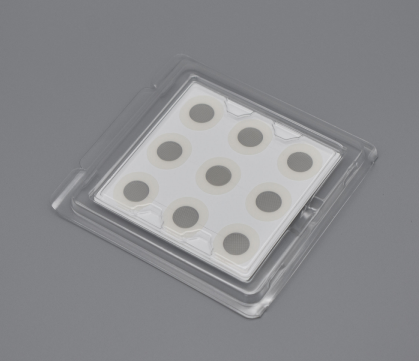 Parche de microagujas para el acné