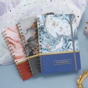 Спиральный блокнот A5 в твердой обложке с индивидуальным дизайном - Product Image 2
