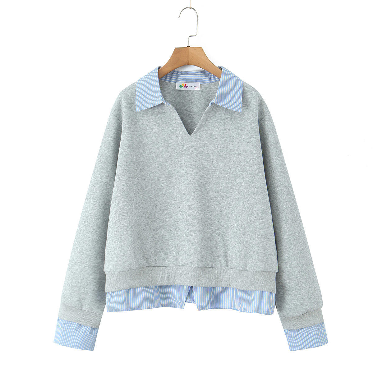 เสื้อสเวตเตอร์สีเทา