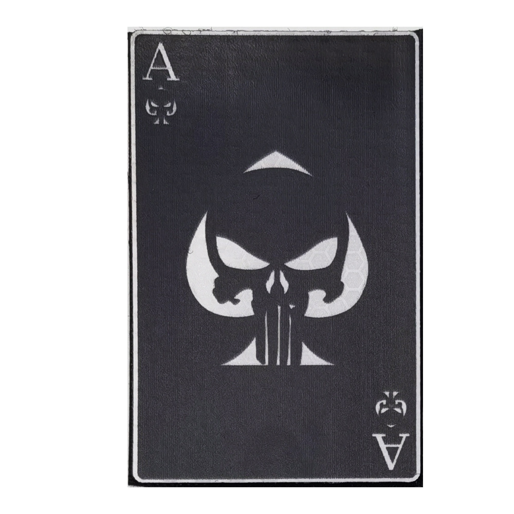 D00019-2 D-Punisher Poker a forma di cuore (Sfondo nero bianco)