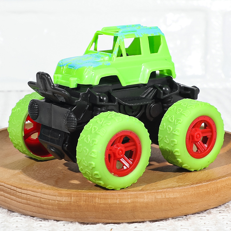 voiture à inertie à traction arrière nue-verte