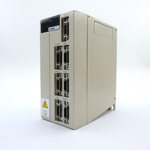 สต็อกเซอร์โวไดรฟ์หน่วยควบคุม FCA50M M60 E60 Cnc Ssytem ควบคุมเซอร์โวไดรฟ์หน่วย