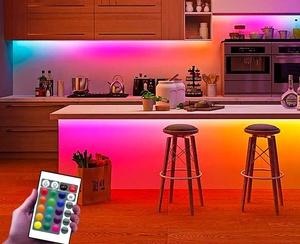 Rgb Led striscia di luce Kit con 44 tasti telecomando 16.4Ft nastro impermeabile luce e alimentazione per decorazione fai da te - Product Image 2