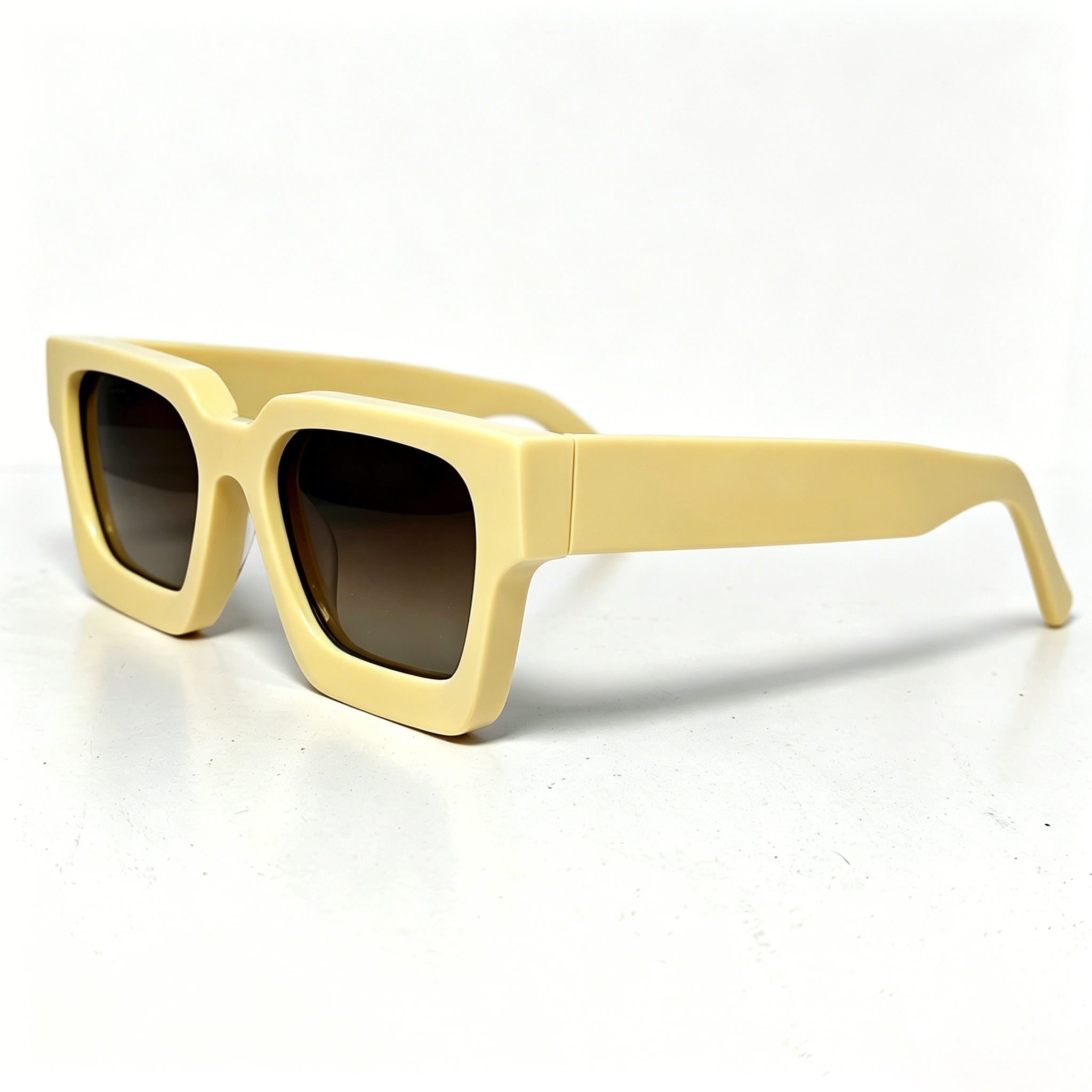 C3 Yellow-black