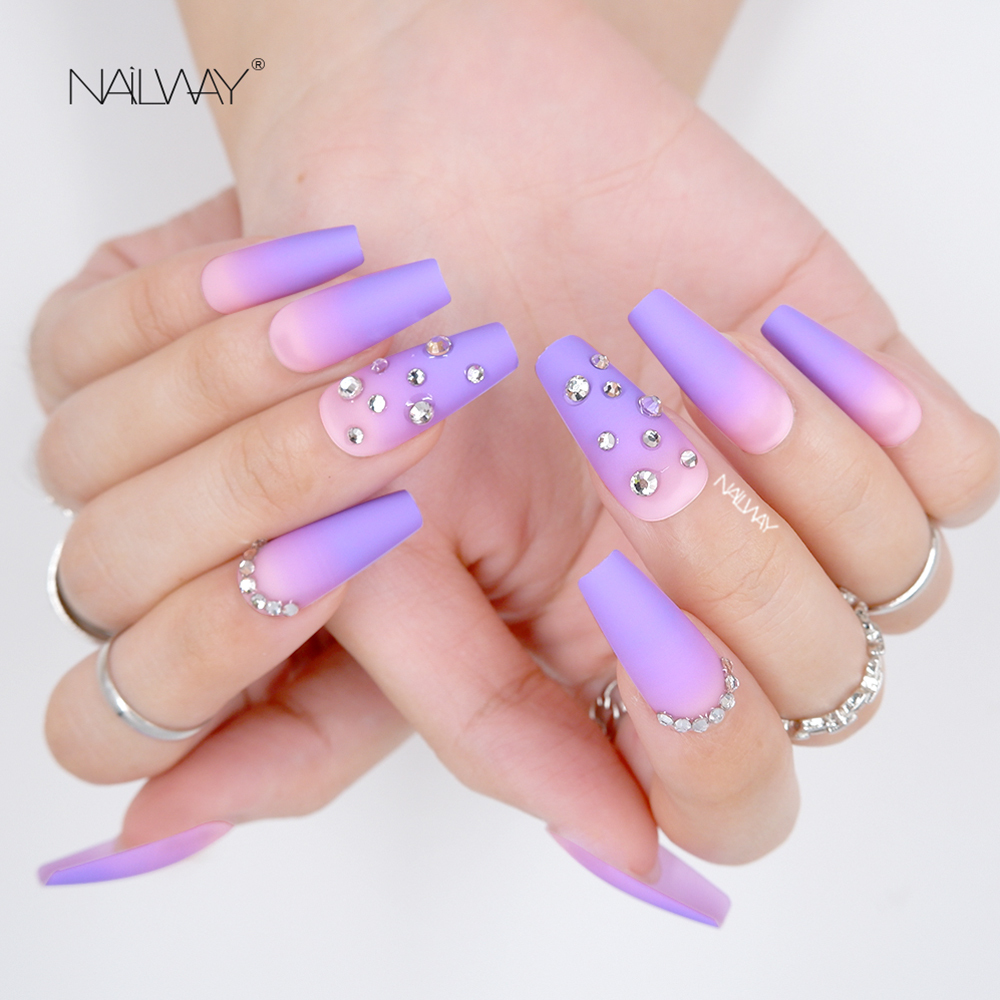 Diamond nails13