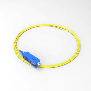OM3/OM4 Glasfaser-Pig tails G652d G657A1 PVC LSZH LC/SC UPC für TCP-Netzwerke 0,9mm - Product Image 1
