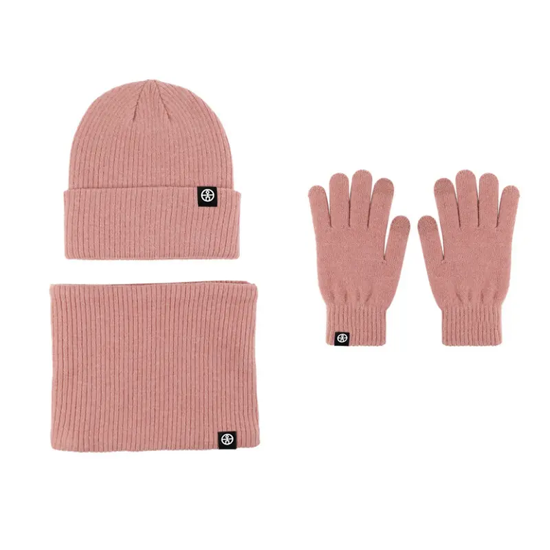 Ensemble 3 pièces pour hommes et femmes bonnet d'hiver en tricot acrylique avec écharpe et gants ensemble avec étiquette en cuir vente en gros