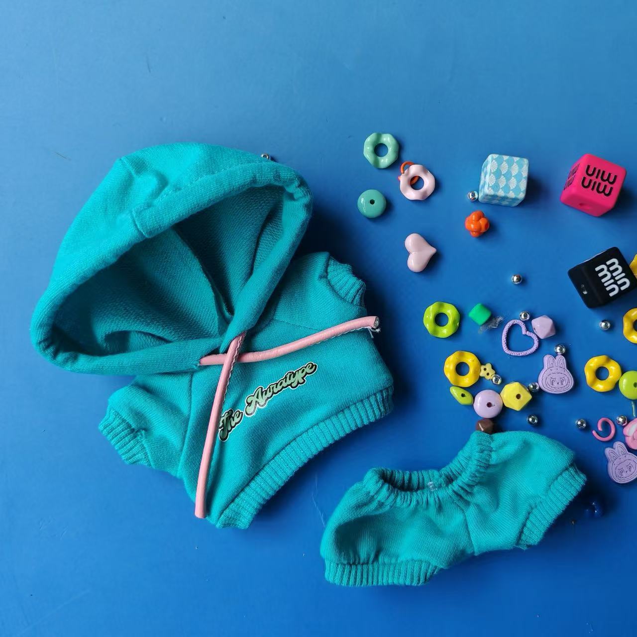 Labubu sweater suit berlin blue