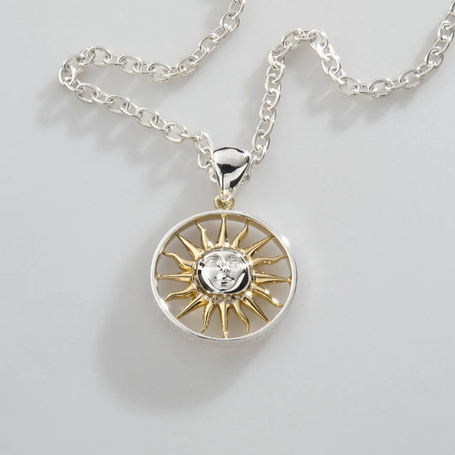 Silver-Round sun necklace