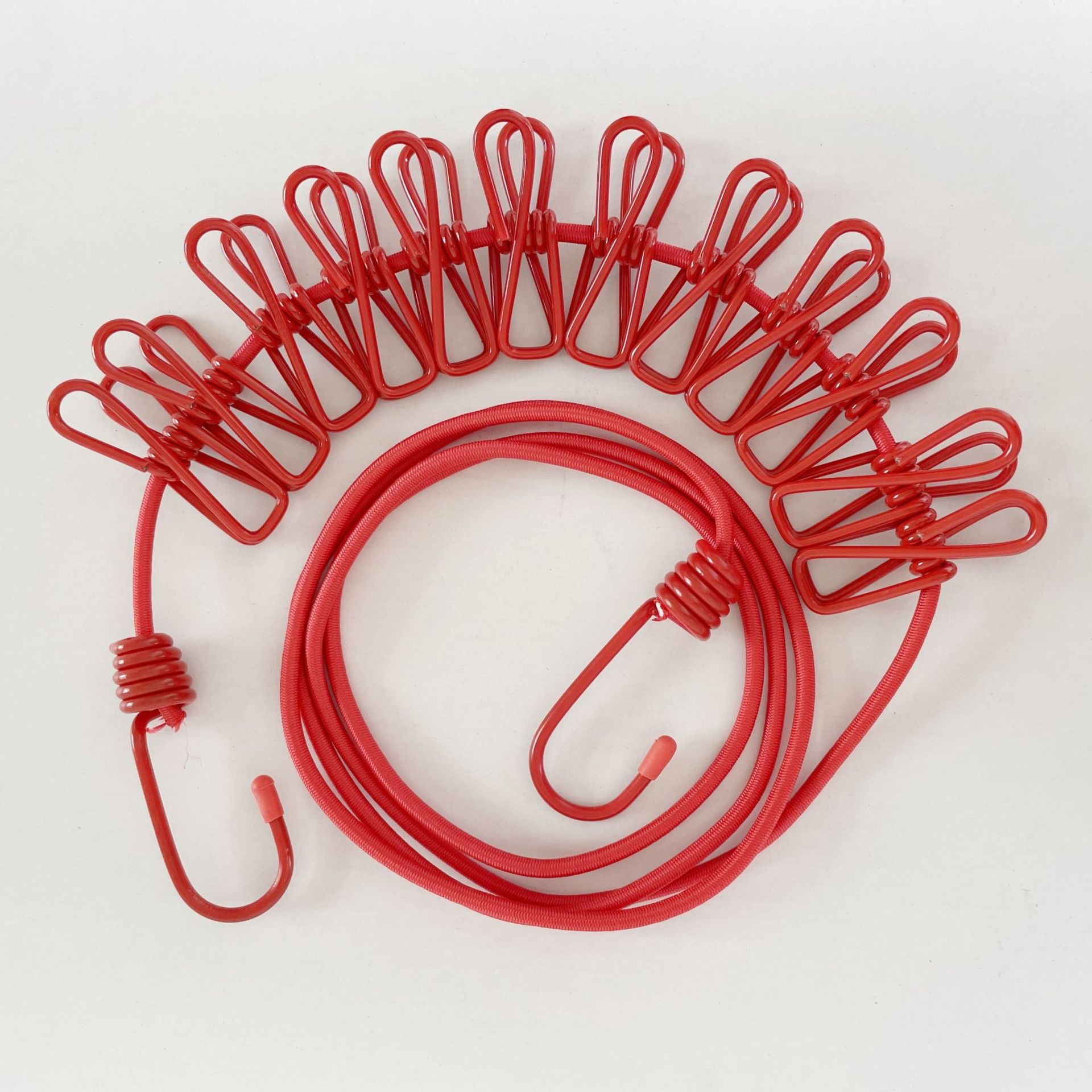 Corde à linge de 18 m avec 12 pinces - rouge - emballage OPP