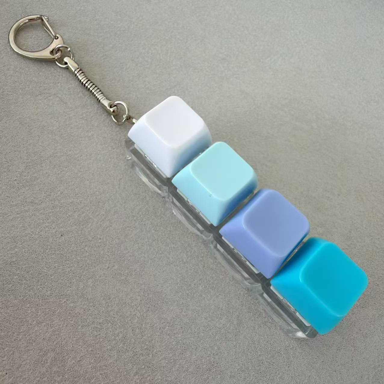 case-white/light blue/haze blue/23rd blue