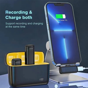 K6 senza fili Lavalier sistema di microfono Audio Video di registrazione vocale microfono per iPhone o <span class=keywords><strong>Android</strong></span> telefono cellulare PC portatile