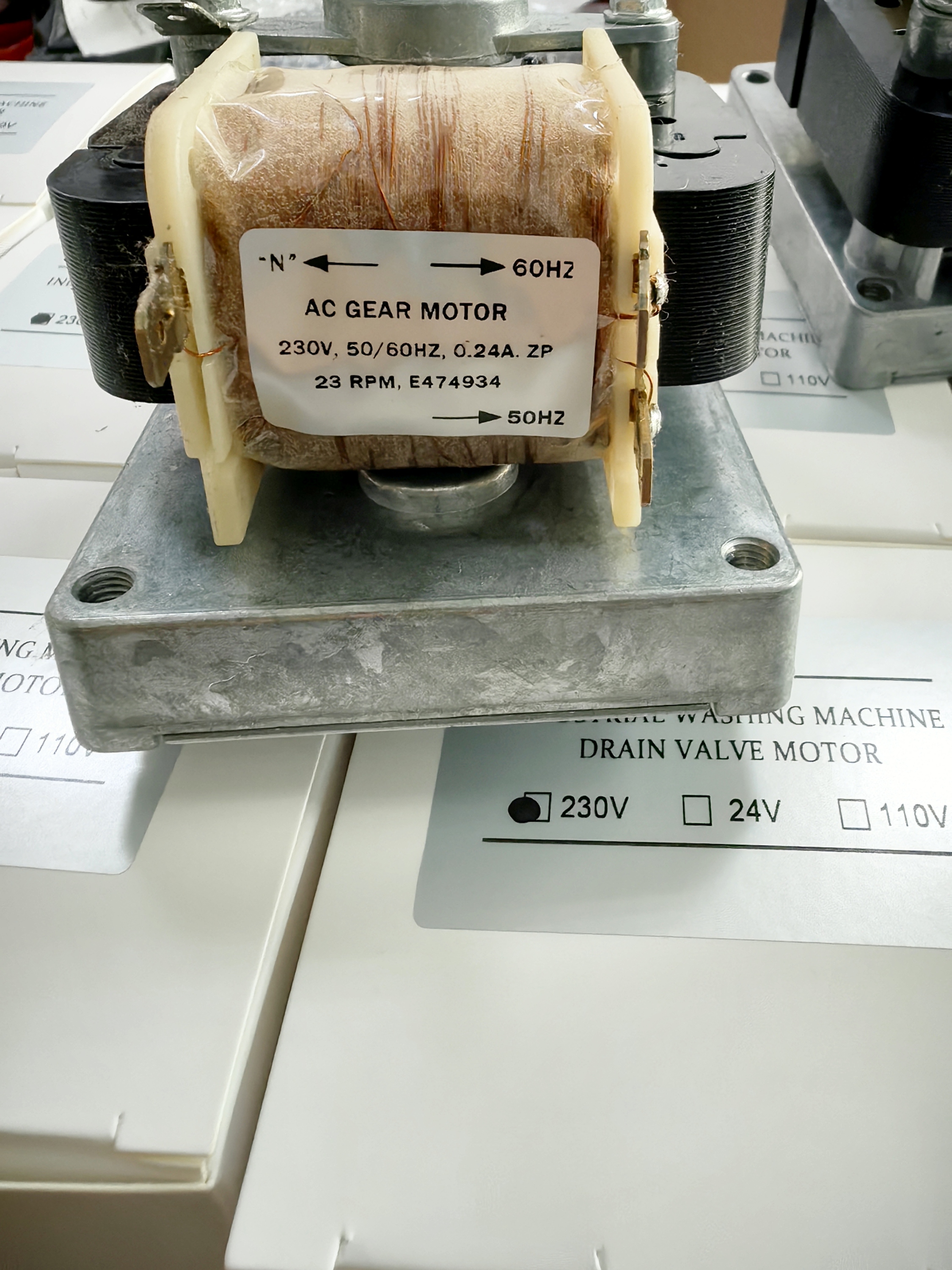 black Drain valve motor