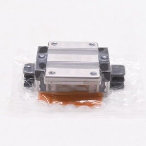 Carro lineal CPC HRC 20 FN HRC 20 Deslizador de riel lineal HRC20FN Tamaño de riel lineal 20mm para sistema de movimiento lineal de automatización - Product Image 4