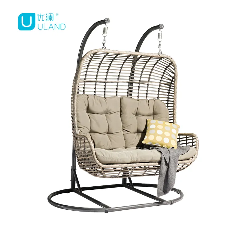 Uland venta al por mayor de muebles de jardín al aire libre sillas colgantes Swing doble con colgante de mimbre Silla de huevo