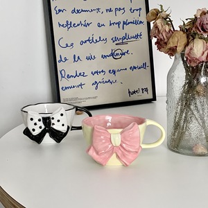 Cốc cà phê trái tim cô gái dễ thương hiện đại Hepburn cốc nước giá trị cao Cốc gốm sứ ba chiều vẽ tay theo phong cách Hàn Quốc - Product Image 2