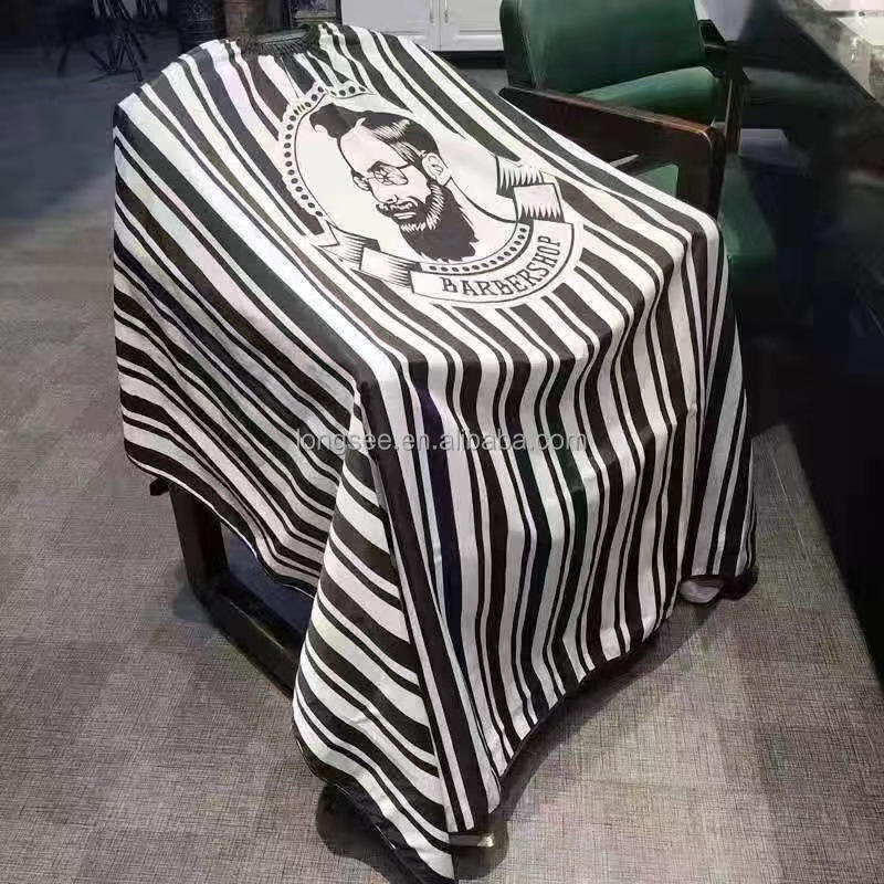 Rayures noires (tissu pongé légèrement plus grand et plus épais)