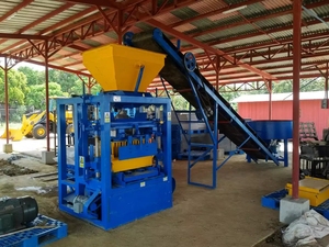 High Safety Level Low Price qt 4 - 24 Compressed Brick <strong>Making</strong> <strong>Machine</strong> Semi <strong>Automatic</strong> Cement <strong>Block</strong> <strong>Machine</strong> for Sale - Product Image 2