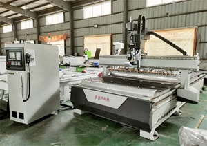 Multifunción 1325 2040 carpintería 3 ejes enrutadores CNC MDF corte de madera 3D plástico madera CNC enrutador máquina - Product Image 6