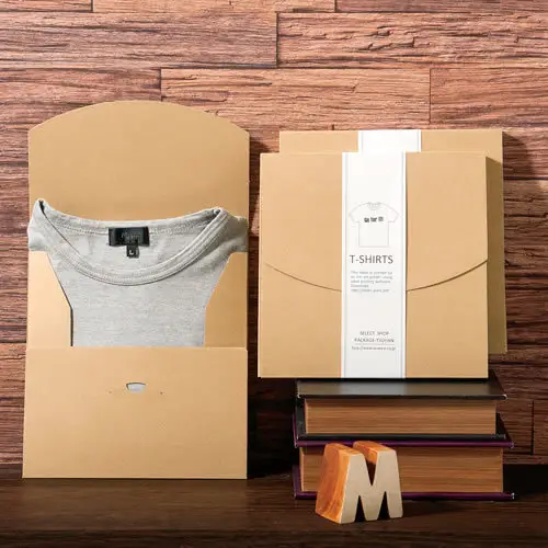 क्राफ्ट पेपर लिफाफा जेब टी शर्ट पैकेजिंग foldable कागज बॉक्स के साथ कस्टम ब्रांड आस्तीन