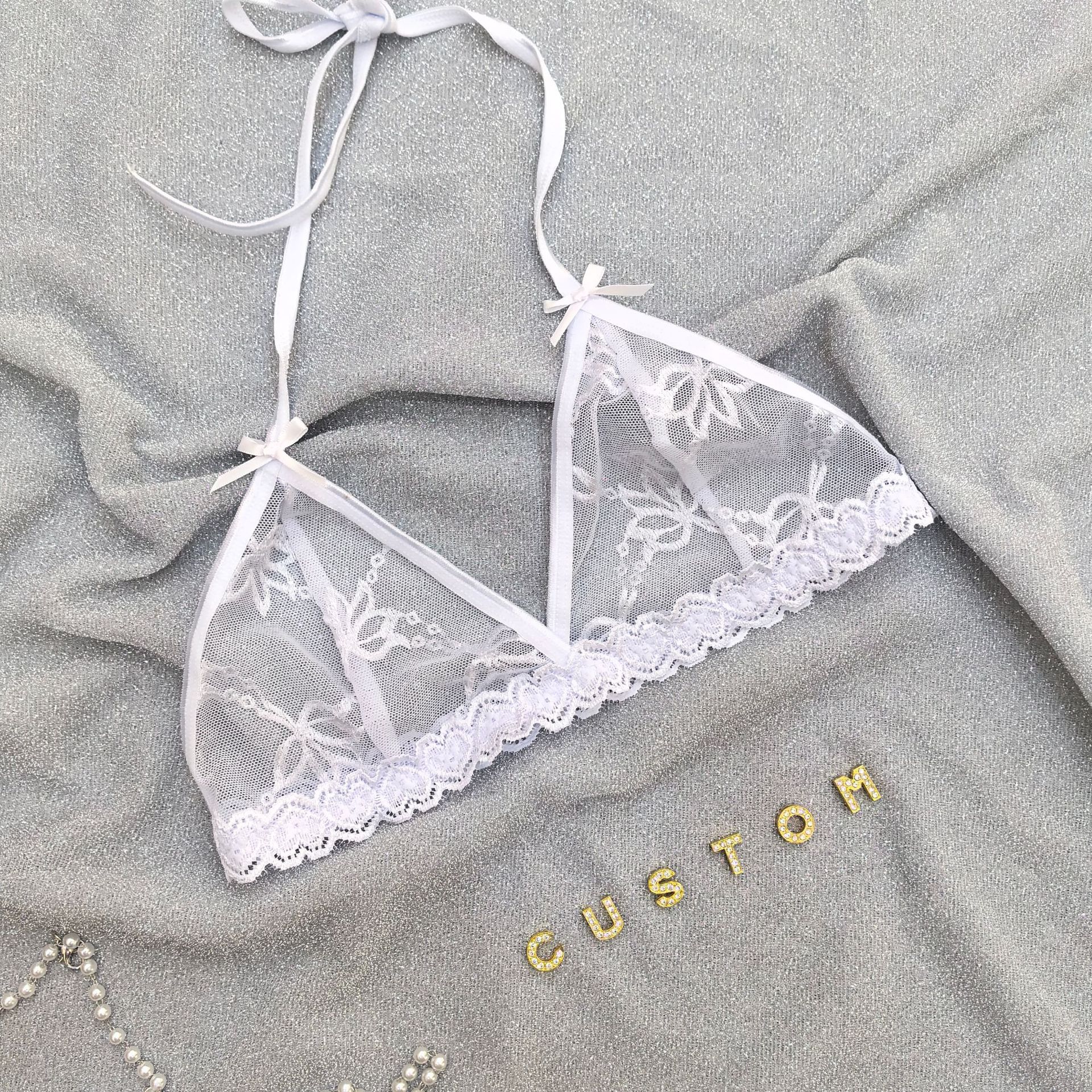Sujetador blanco con letras